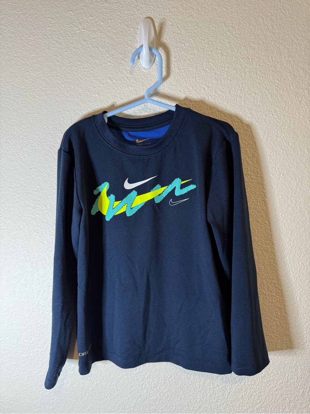 Nike Kids' Navy Long-Sleeve Graphic Top
